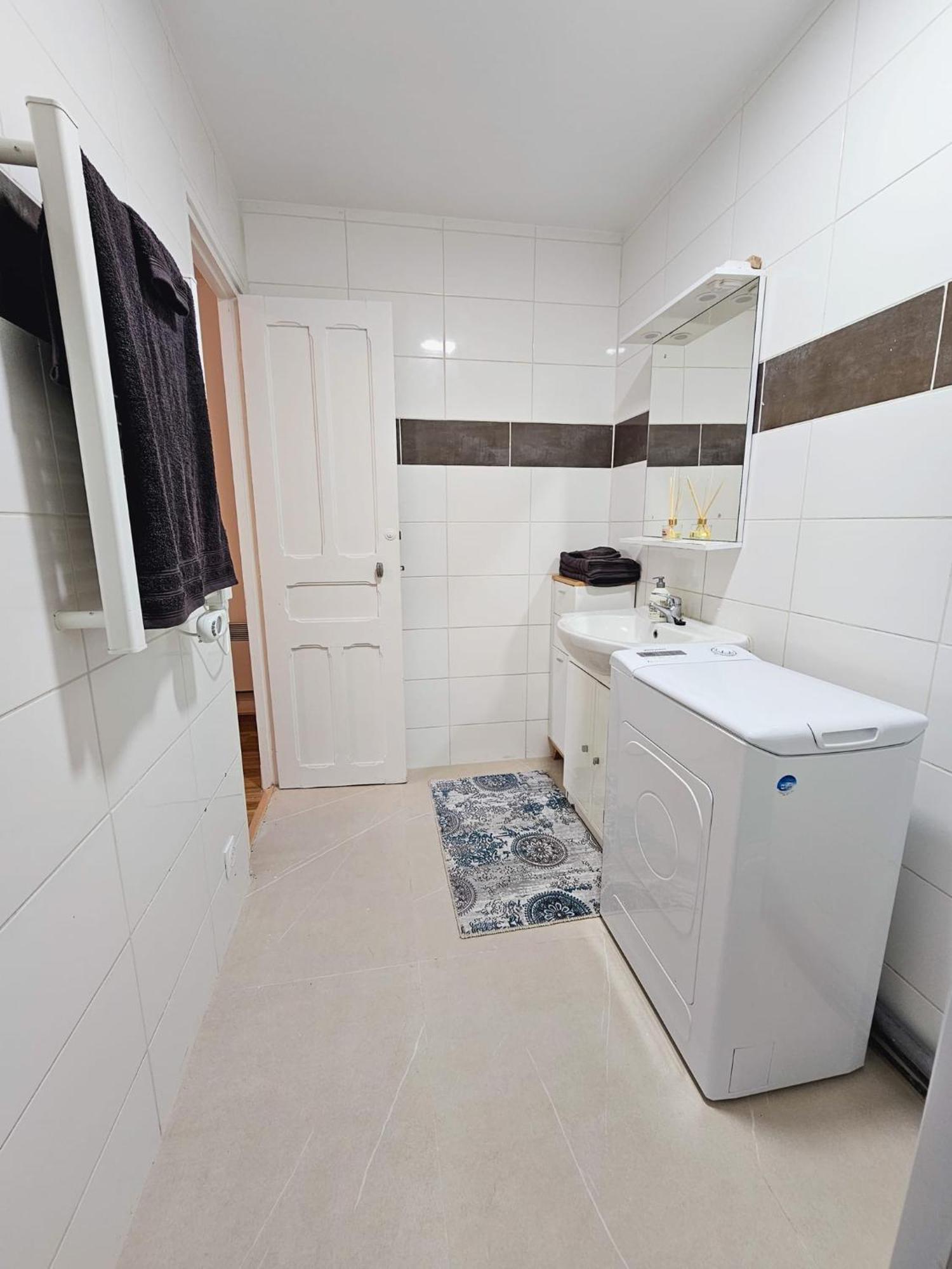 Ferienwohnung Alaya Bezons Exterior foto